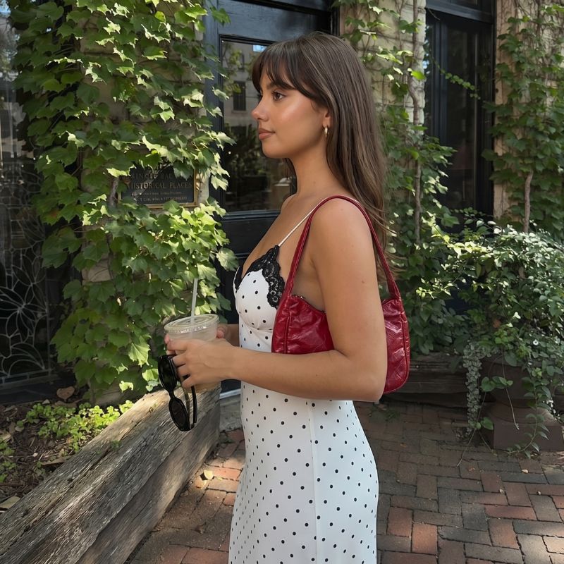 Élodie Lace Backless Gown