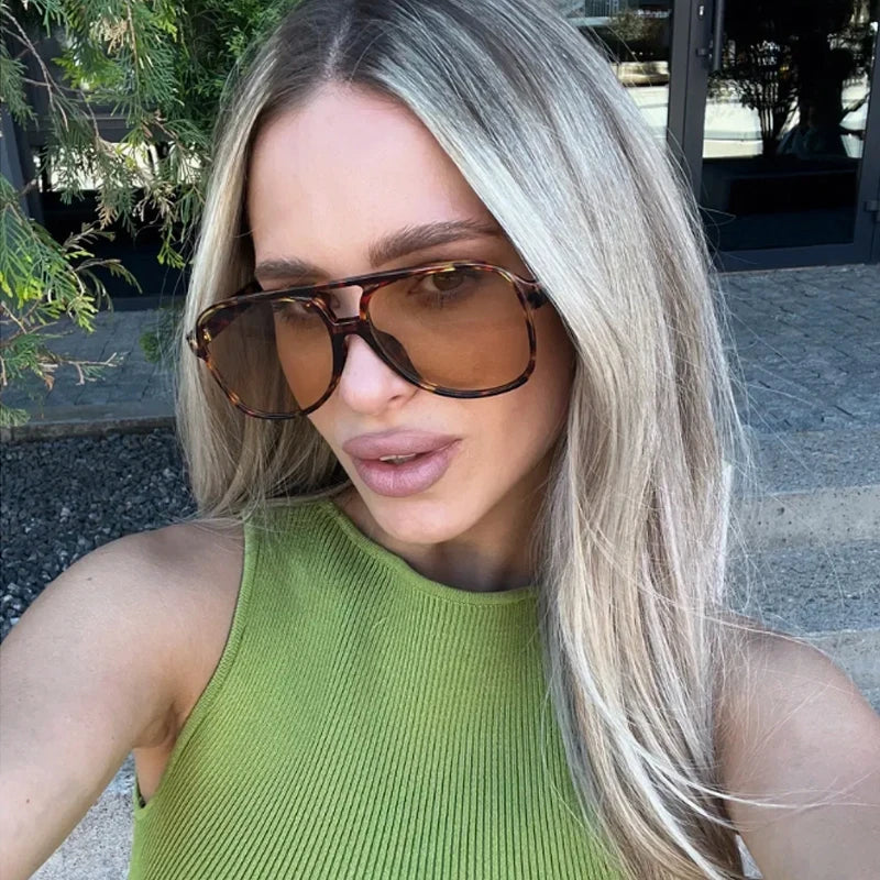 Protective Glasses Fashion Large Frame Square Women Sunglasses Colorful Lens Gradient Sun Glasses Outdoor Casual Eyewear UV400