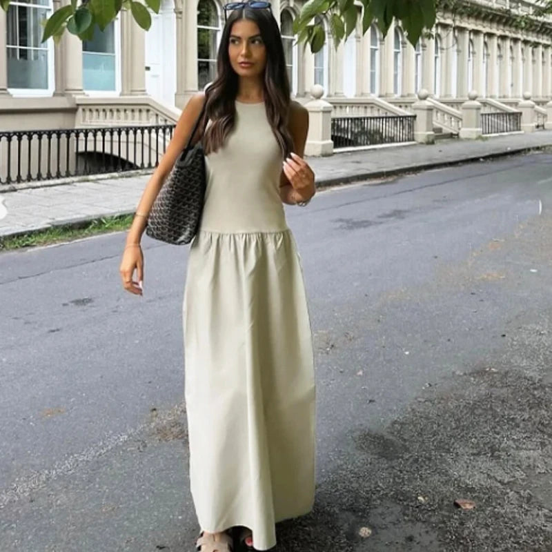 Sloane Minimal Flow Maxi Dress