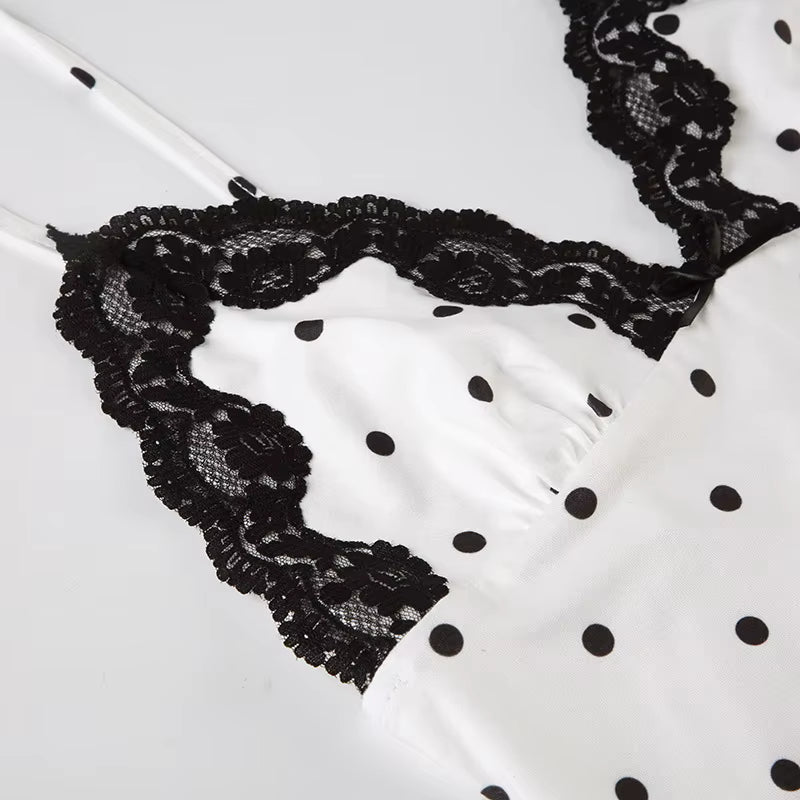 Élodie Lace Backless Gown
