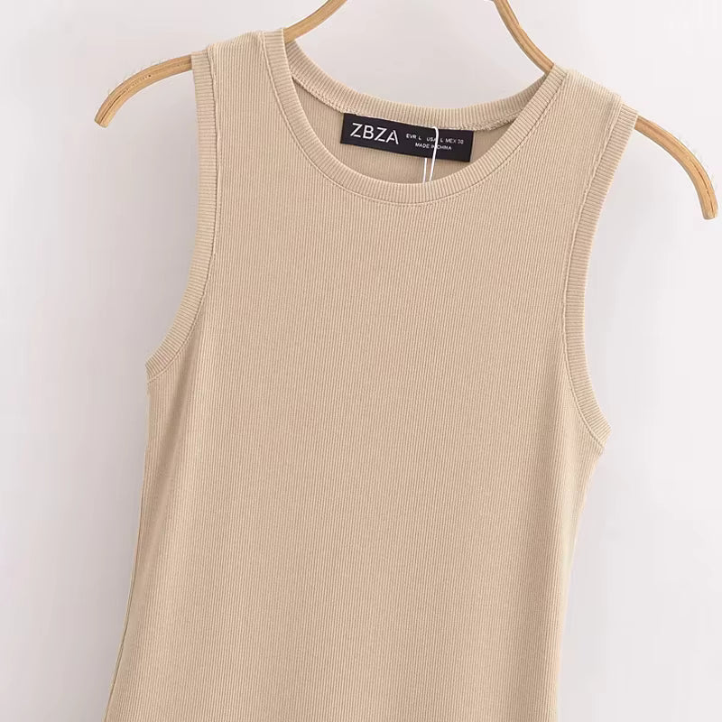 Sloane Minimal Flow Maxi Dress