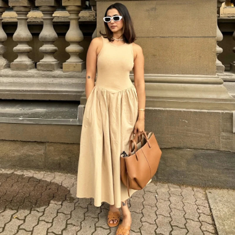 Sloane Minimal Flow Maxi Dress